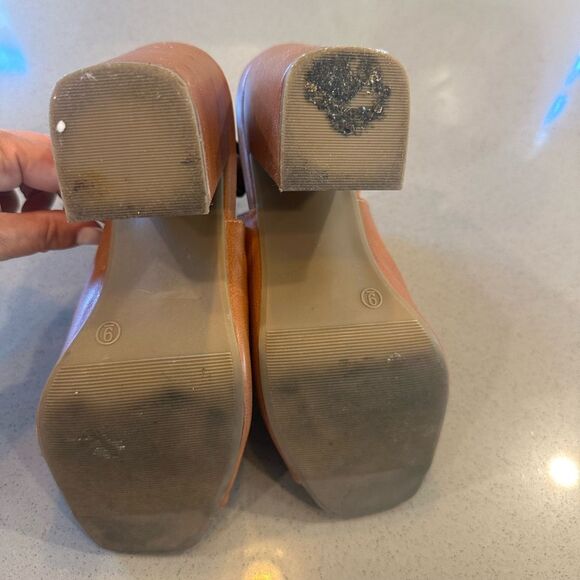 Wild Diva Brown Color Peep Toe Ankle Heel Bootie w/ adjustable strap Size 9 - Picture 10 of 10